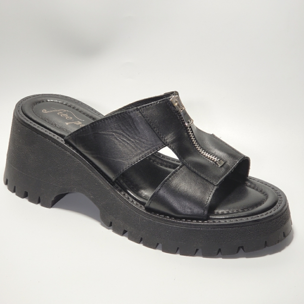 Free People Wishbone Chunky Black Zip Front Sandals Sz 9.5/10 Streetwear Grunge